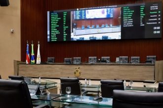 Eleição indireta no Amazonas coloca política estadual sob pressão e amplia debate sobre estabilidade institucional